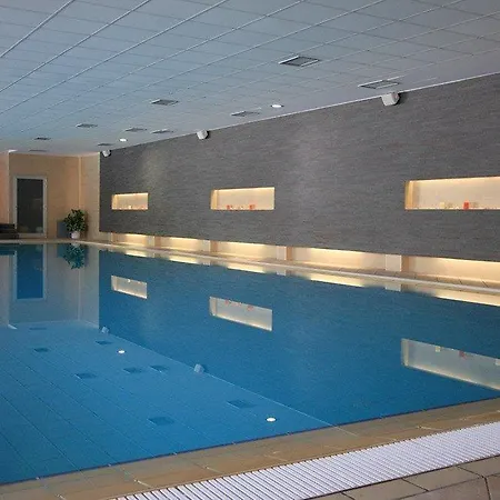 Grand Park 4*