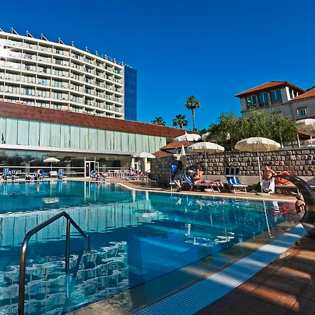 Grand Park Hotel