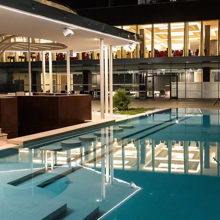 Hotel Grand Park