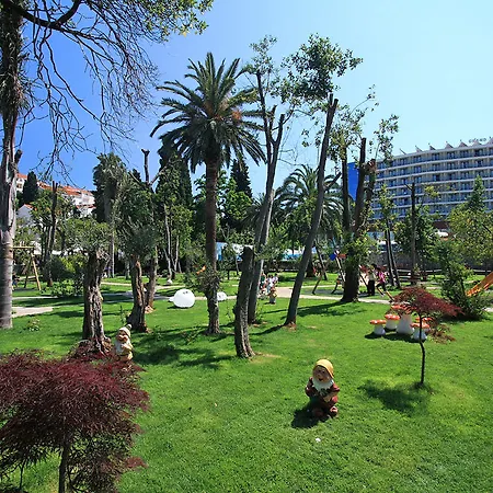 Hotel Grand Park 4*