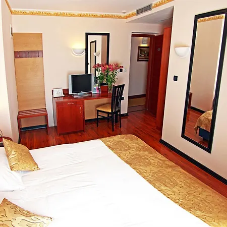 Hotel Grand Park