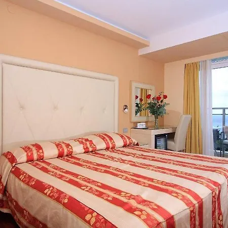 Grand Park Hotel